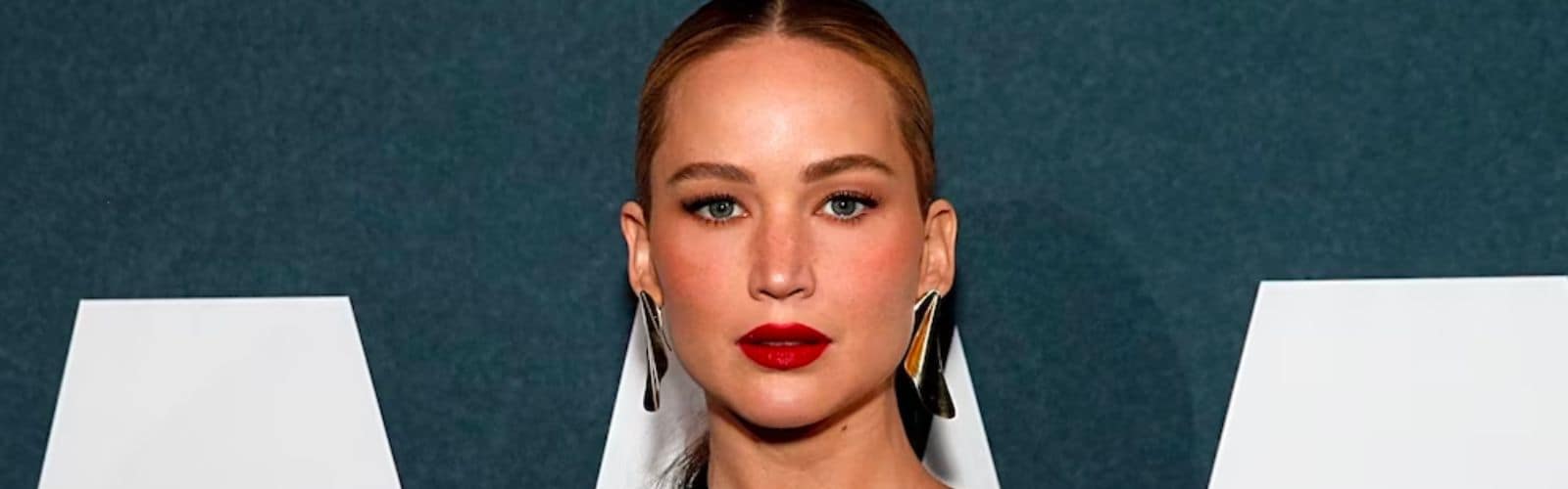Jennifer Lawrence Glasses & Sunglasses