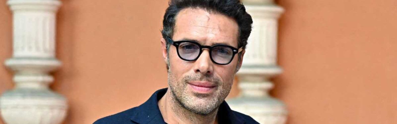 {{mpg_meta_title_celeb}}