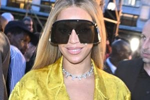 Top 10 Iconic Sunglasses, as Seen on Celebrities | 1-800-GET-LENS