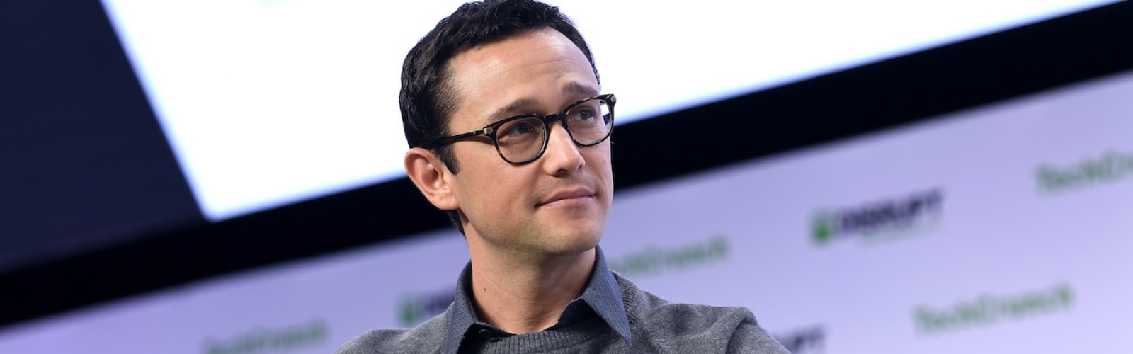 joseph-gordon-levitt-glasses-plus-age-height-personal-life-latest