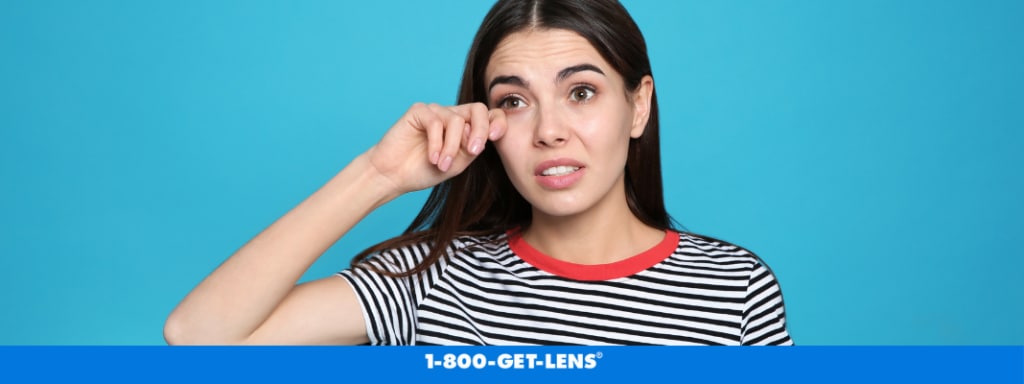 woman-rubbing-eye